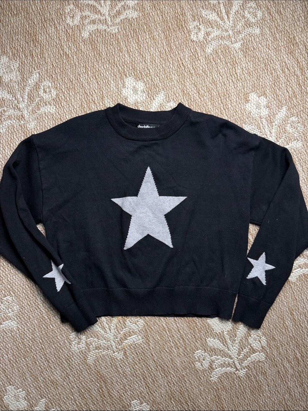 Charlotte Russe Black Crewneck crop Sweater with Gray Star Motif